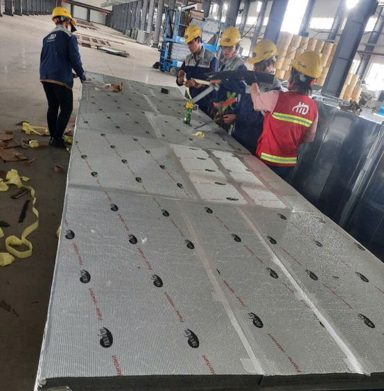 Tấm Cách Nhiệt Neolon: Giải Pháp Polyolefin Cao Cấp Cho Công Trình Hiện Đại